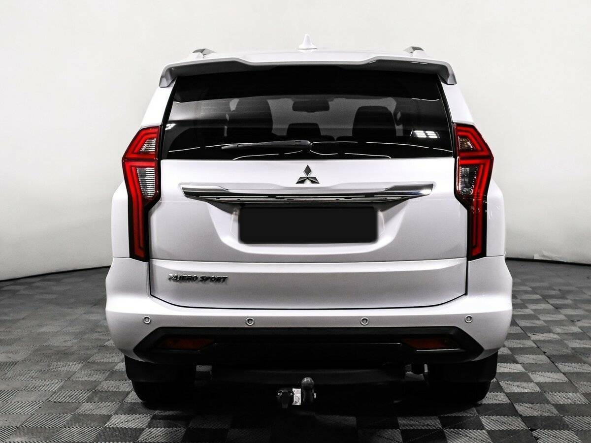 Mitsubishi Pajero Sport, 2020 - 56 582 км. | Фото №6