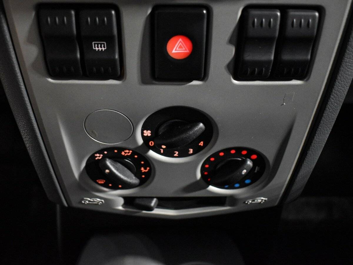 Renault Logan, 2008 Фото №16