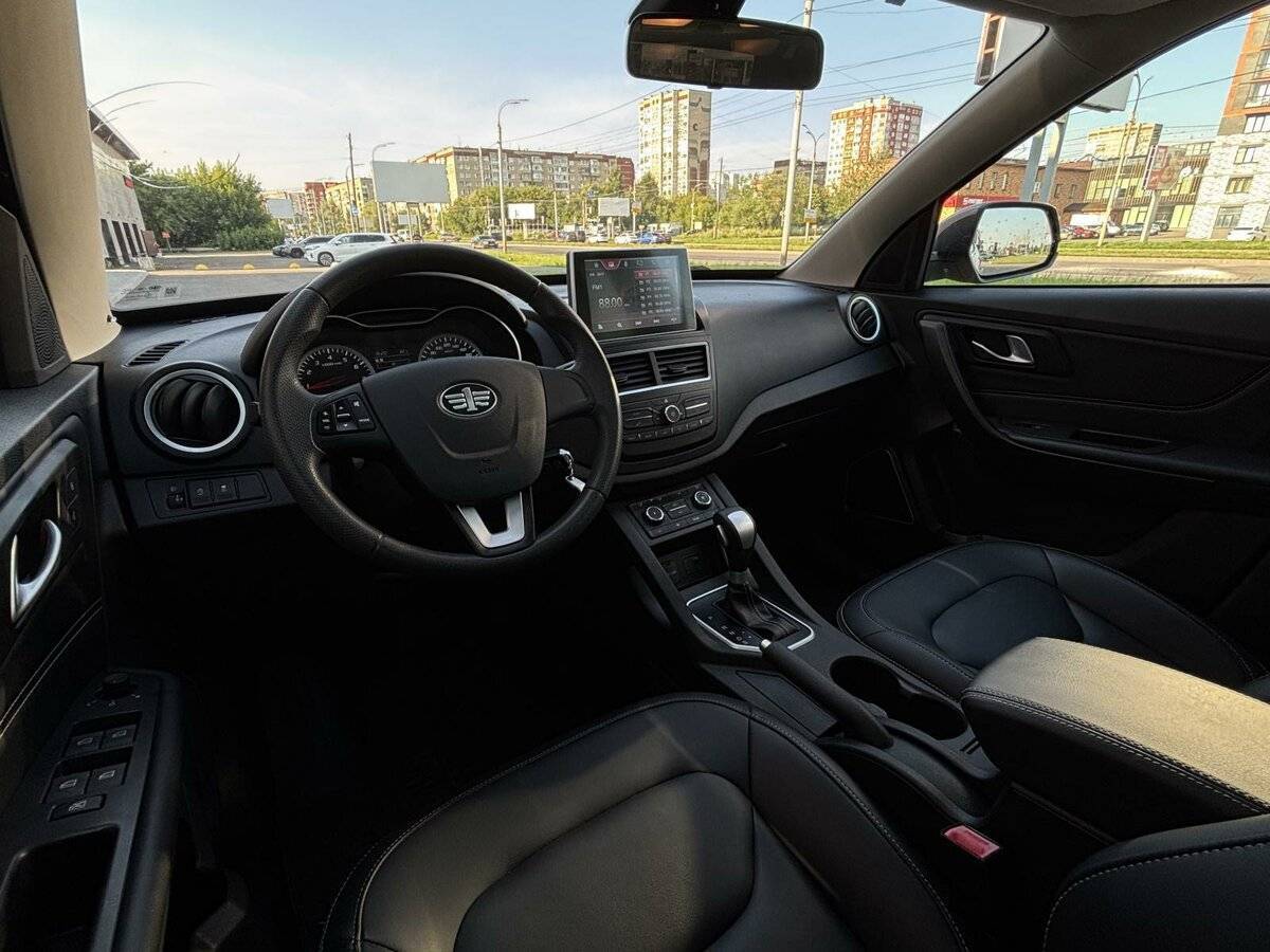 FAW Besturn X40, 2019 - 118 376 км. | Фото №6