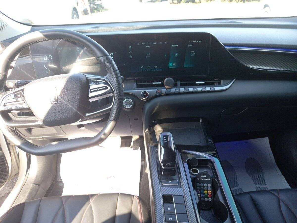 FAW Bestune T55, 2023 - 41 743 км. | Фото №7