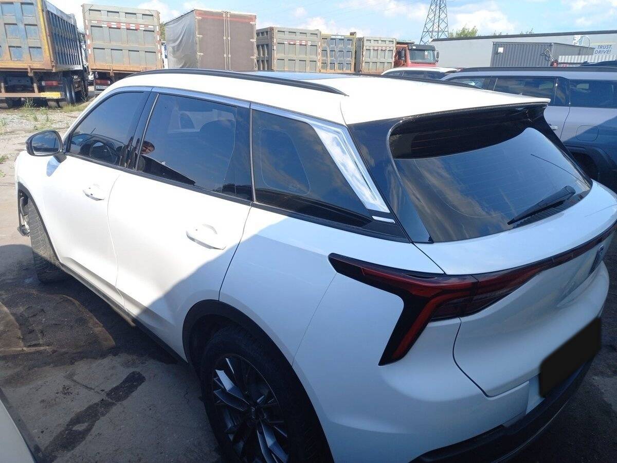 FAW Bestune T55, 2023 Фото №10