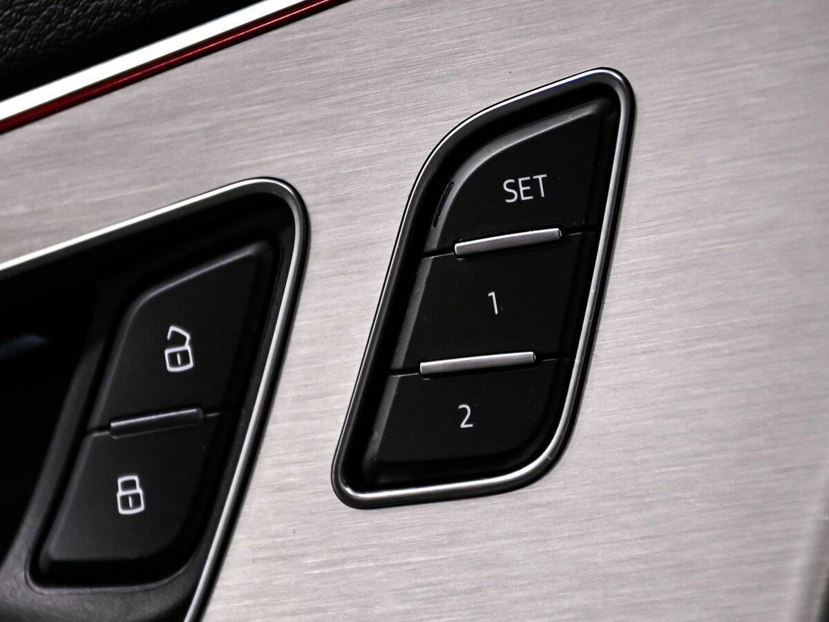 Audi Q8 50 TDI, 2019 Фото №17