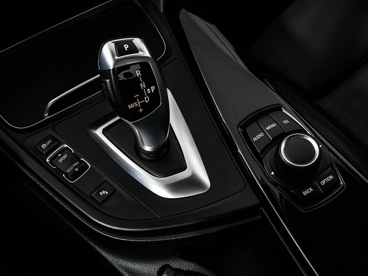 BMW 3 серии 320d xDrive, 2016 Фото №17