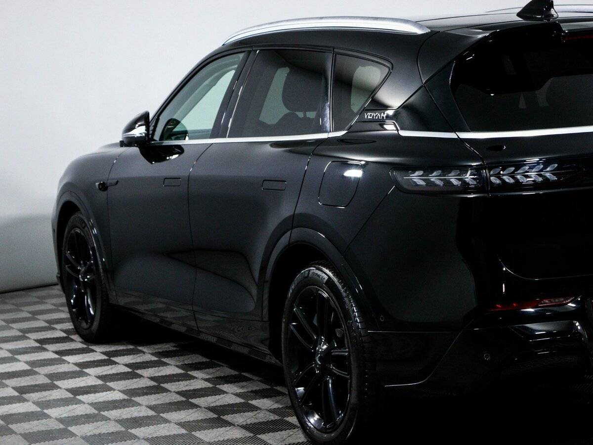 Voyah Free, 2023 Фото №18