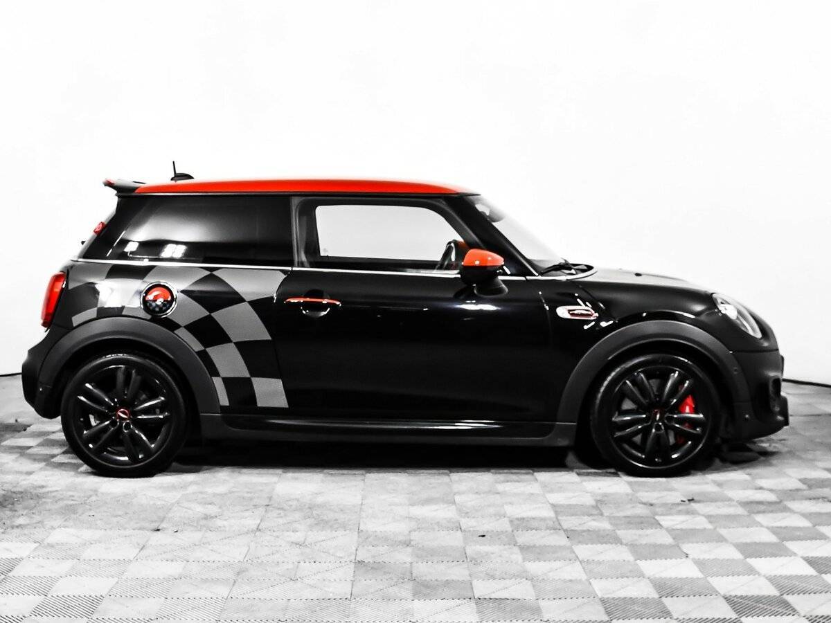 Mini Hatch JCW John Cooper Works, 2019 - 116 100 км. | Фото №4