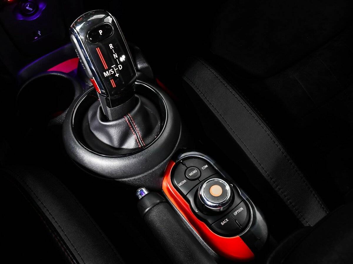 Mini Hatch JCW John Cooper Works, 2019 Фото №16