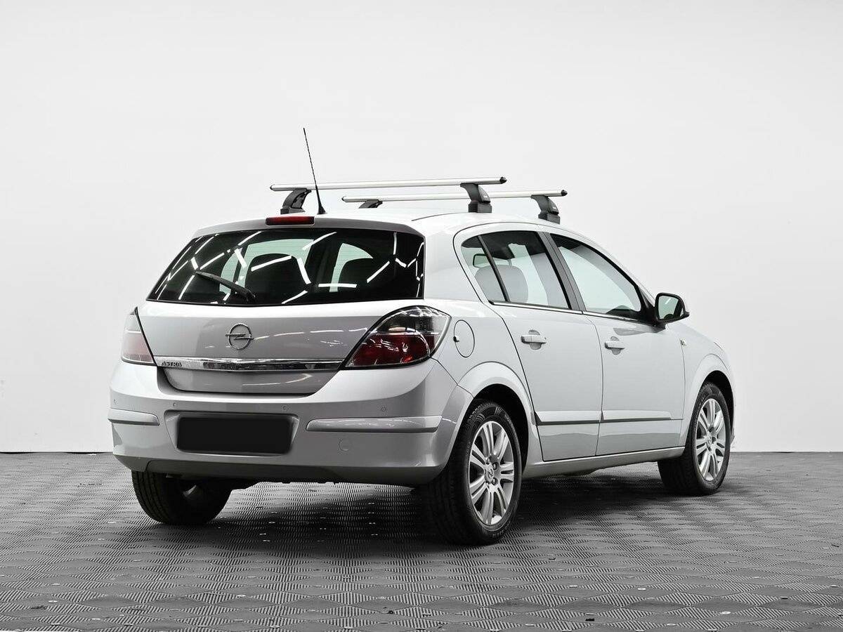 Opel Astra, 2012 - 182 000 км. | Фото №4