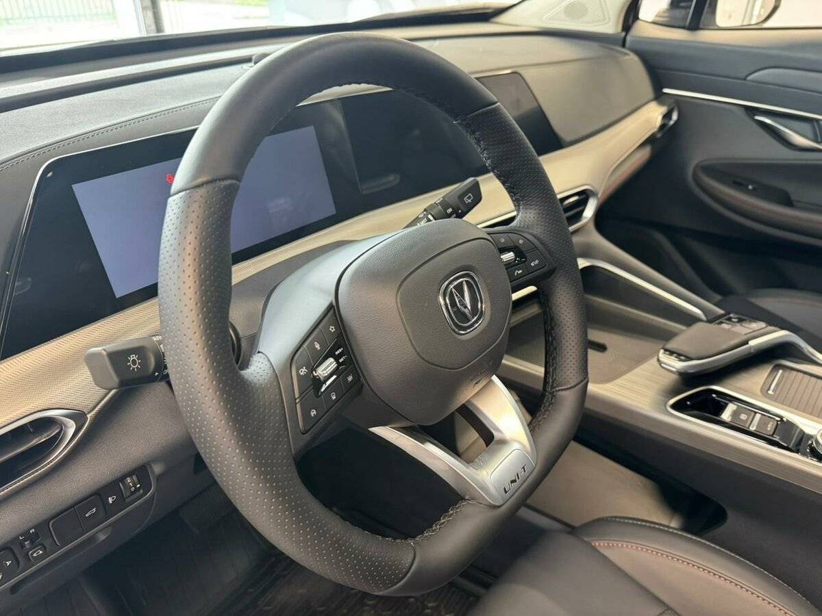 Changan UNI-T, 2024 - 579 км. | Фото №8