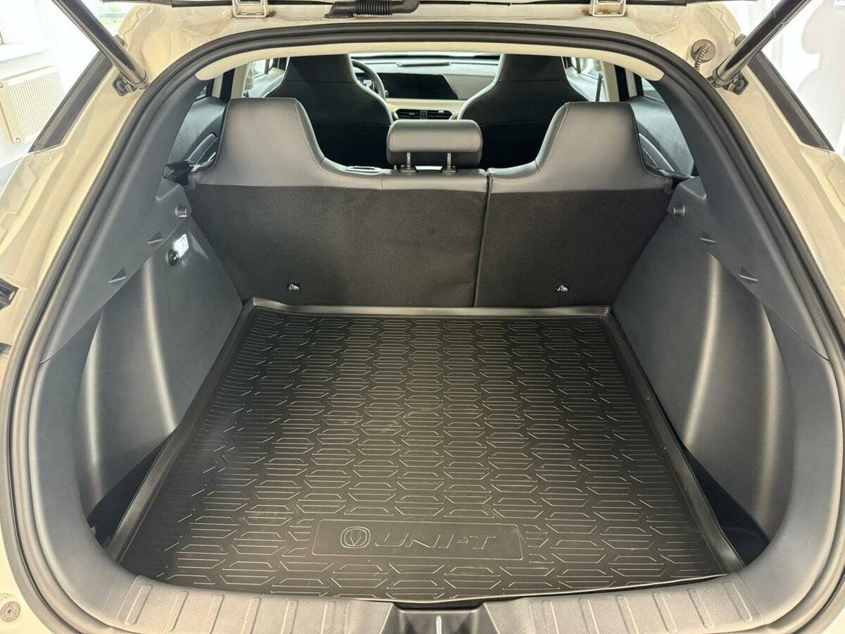 Changan UNI-T, 2024 Фото №21