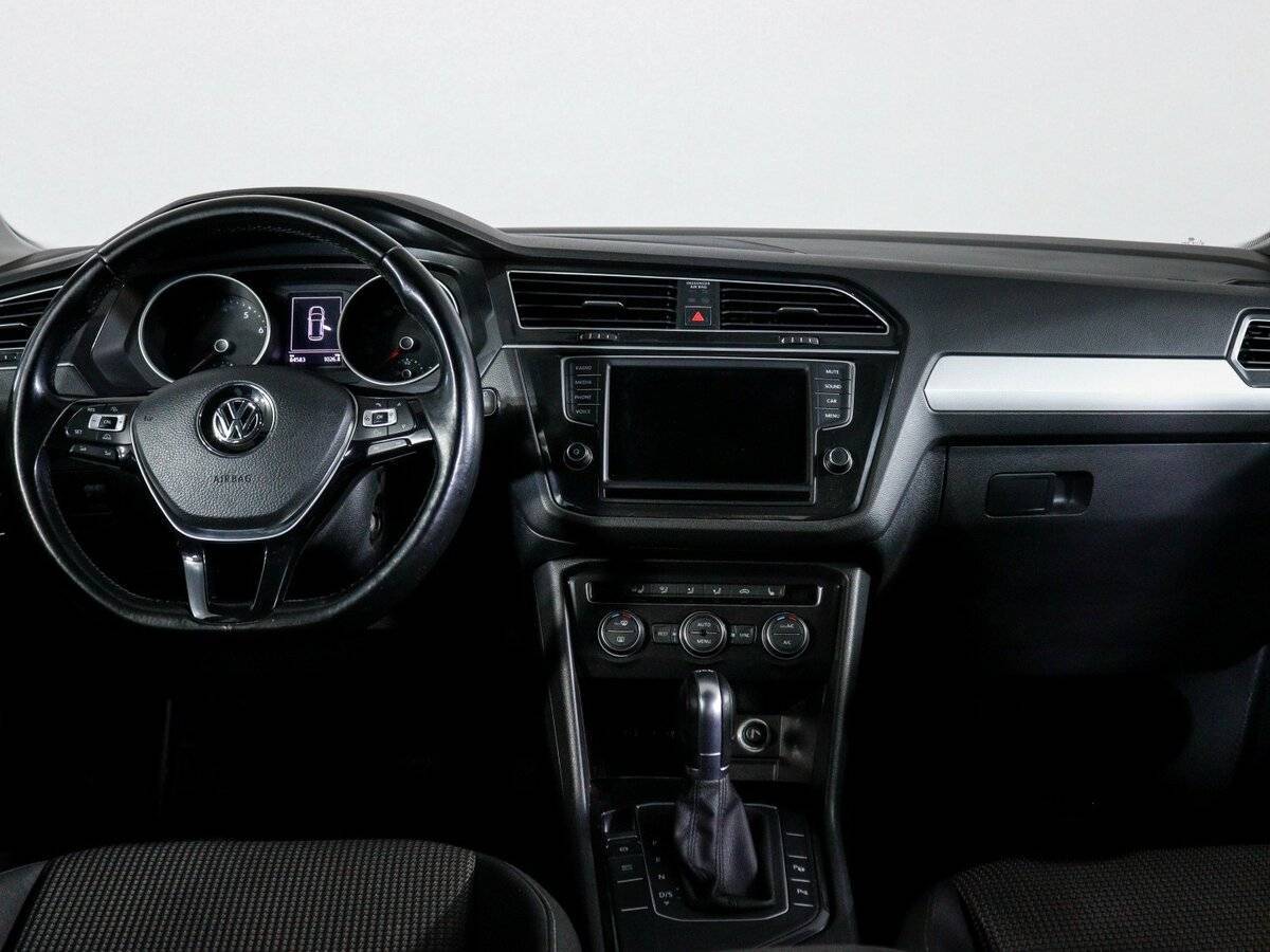 Volkswagen Tiguan, 2017 Фото №12