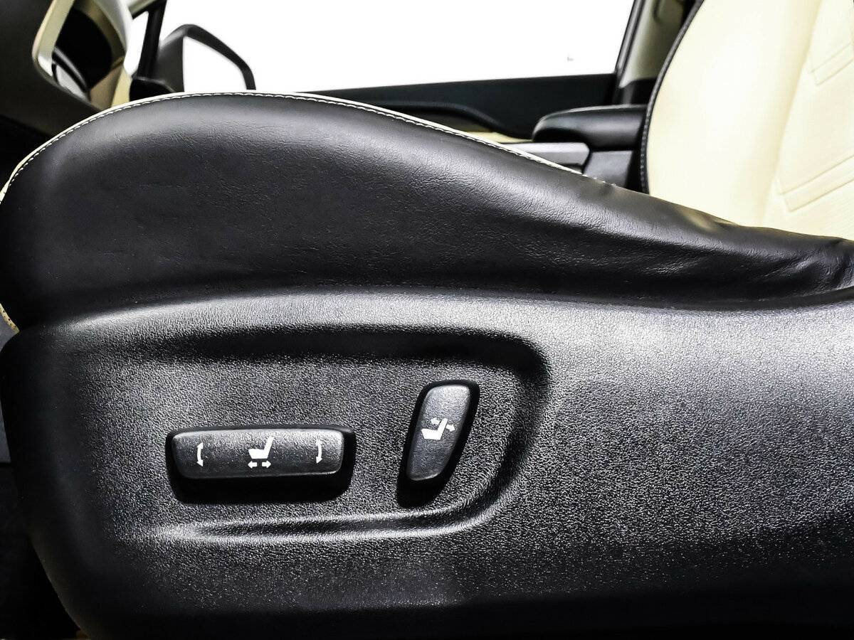 Lexus NX 200t, 2015 Фото №15