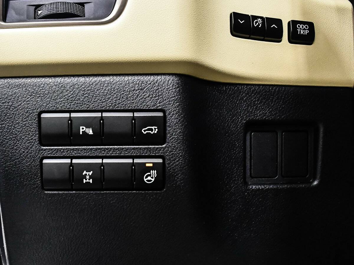 Lexus NX 200t, 2015 Фото №16