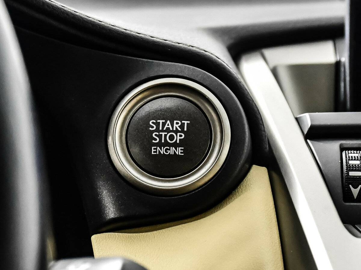 Lexus NX 200t, 2015 Фото №18