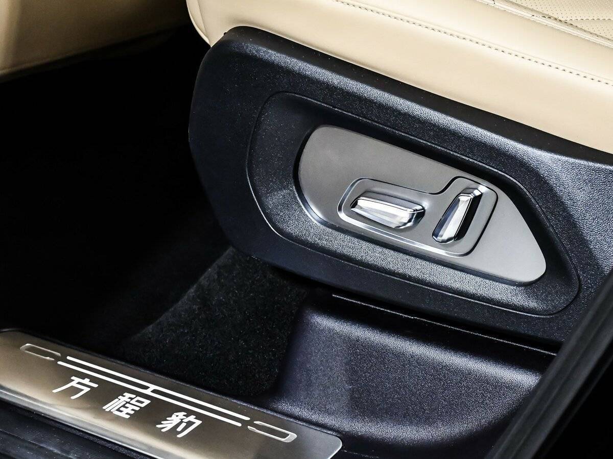 BYD FangChengBao Leopard 8, 2024 Фото №16