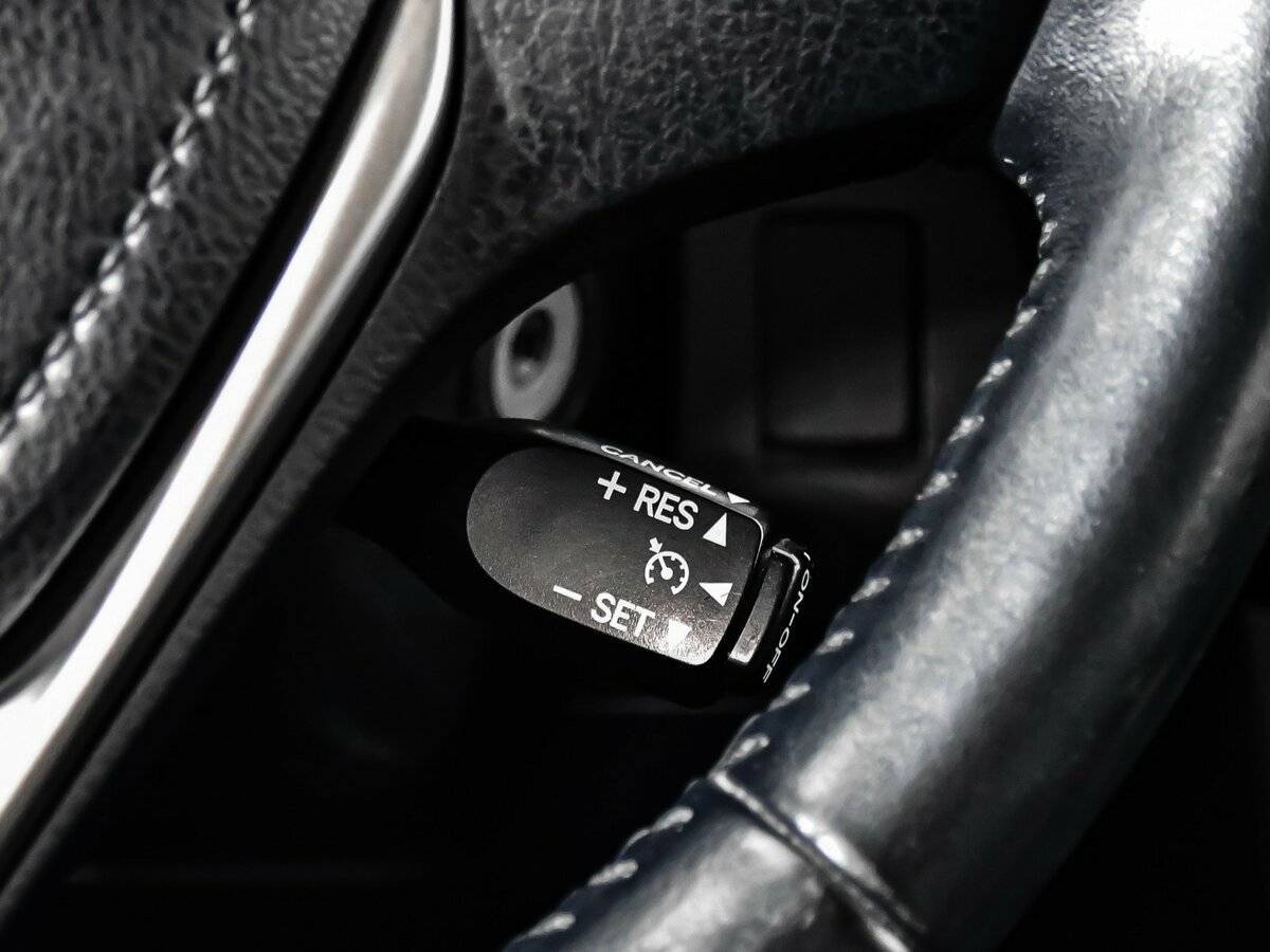 Toyota RAV4, 2017 Фото №16