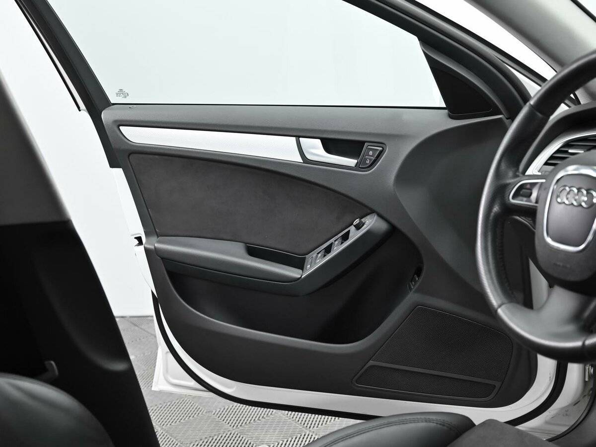 Audi A4, 2010 - 165 000 км. | Фото №7