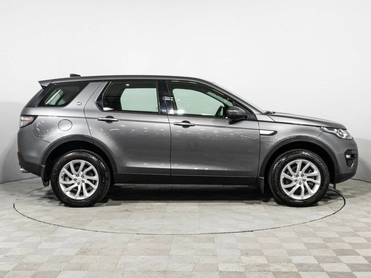 Land Rover Discovery Sport, 2018 - 5 295 км. | Фото №4
