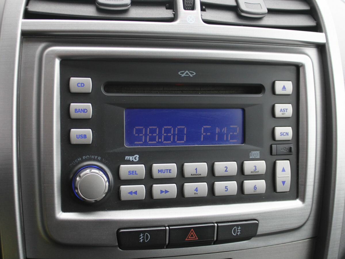 Chery Tiggo (T11) I Рестайлинг (FL), 2015 Фото №12