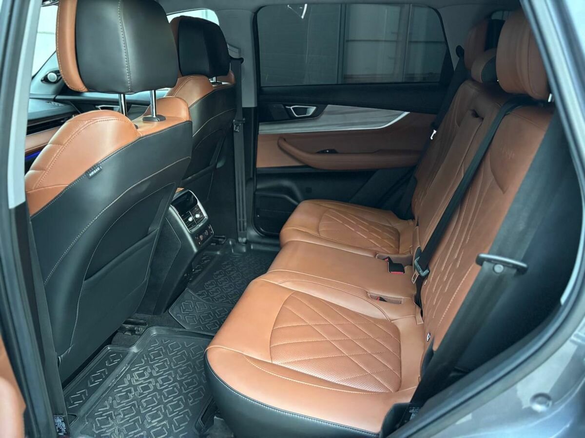 Chery Tiggo 8 Pro e+, 2023 Фото №22