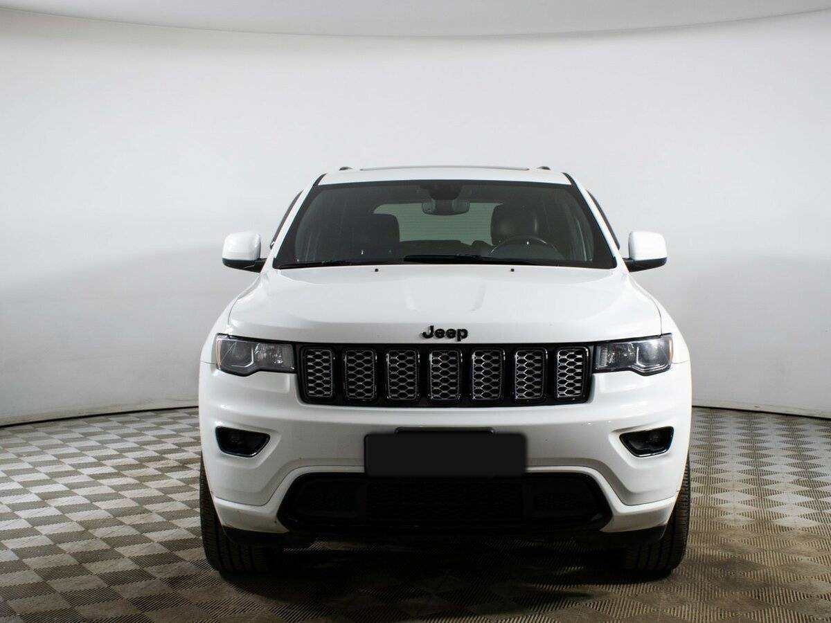 Jeep Grand Cherokee IV (WK2) Рестайлинг, 2019 - 39 284 км. | Фото №2