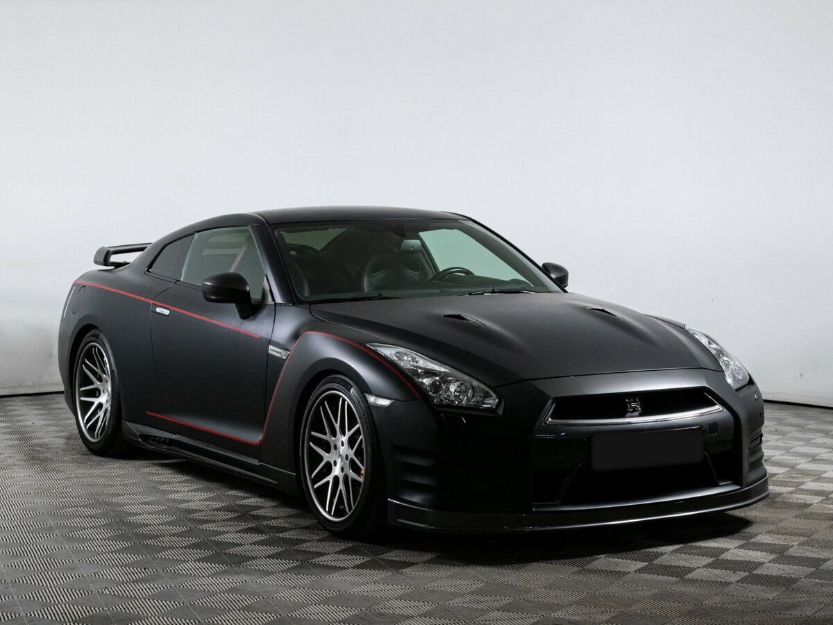 Nissan GT-R I Рестайлинг 1, 2011 Фото №3