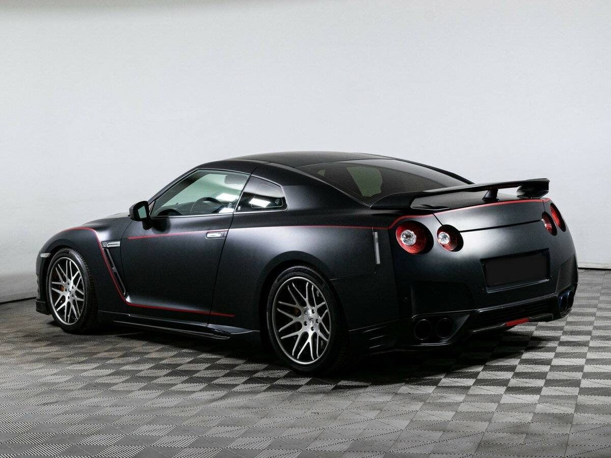 Nissan GT-R I Рестайлинг 1, 2011 Фото №6