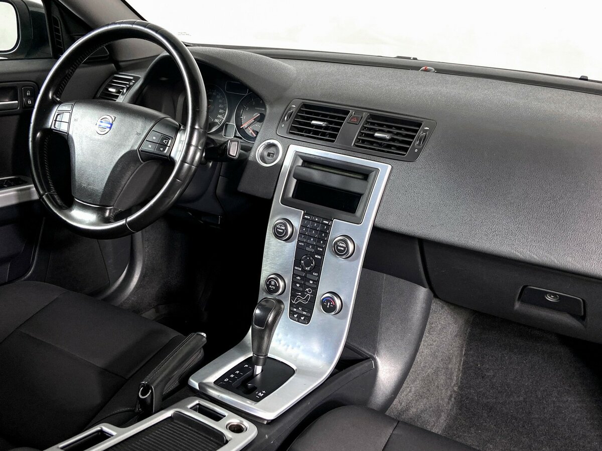 Volvo S40 II Рестайлинг, 2010 Фото №8