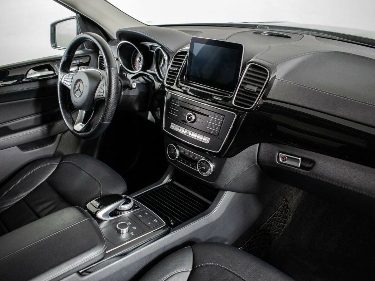 Mercedes-Benz GLE 400 I (W166), 2016 Фото №9