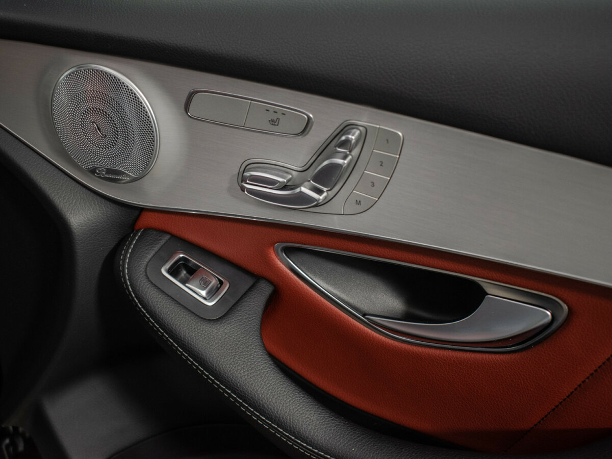 Mercedes-Benz GLC Coupe 250 I (C253), 2017 Фото №13