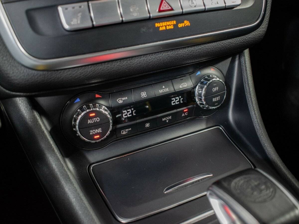 Mercedes-Benz GLA AMG 45 AMG I (X156) Рестайлинг, 2018 Фото №15