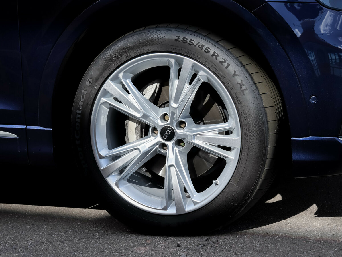 Audi Q8 45 TDI I (4M), 2021 Фото №14