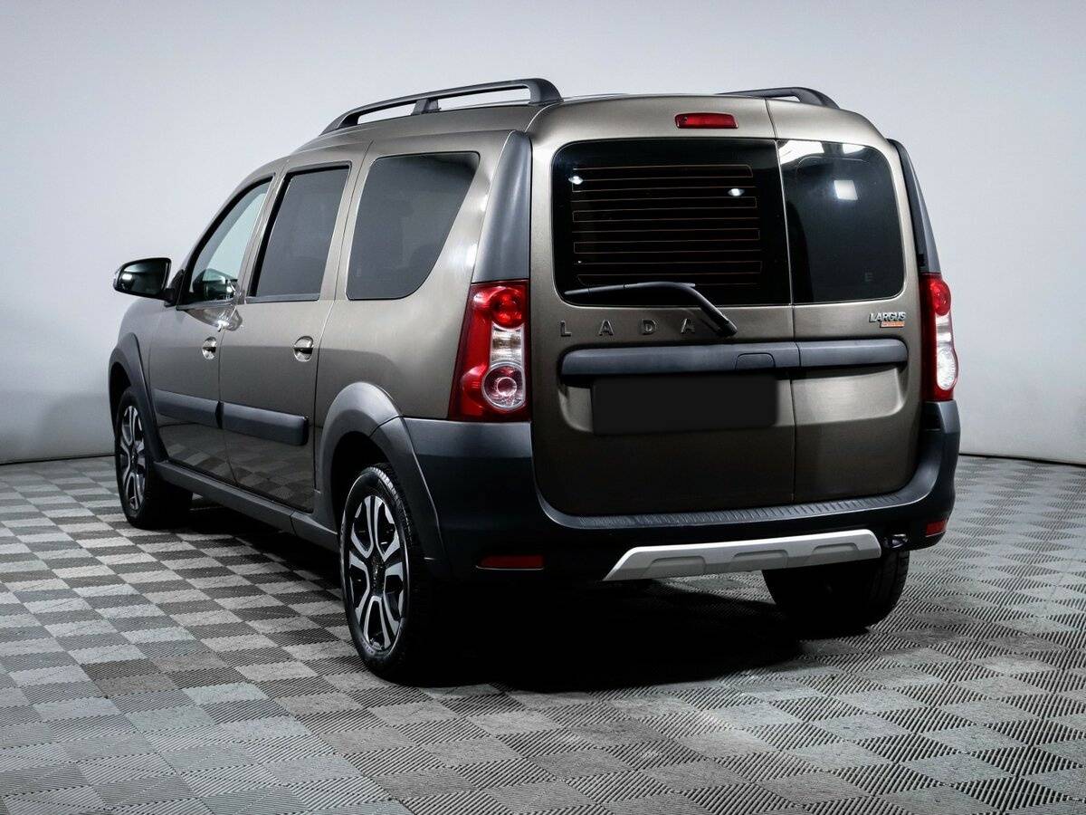 Lada (ВАЗ) Largus Cross I Рестайлинг, 2021 - 232 514 км. | Фото №6