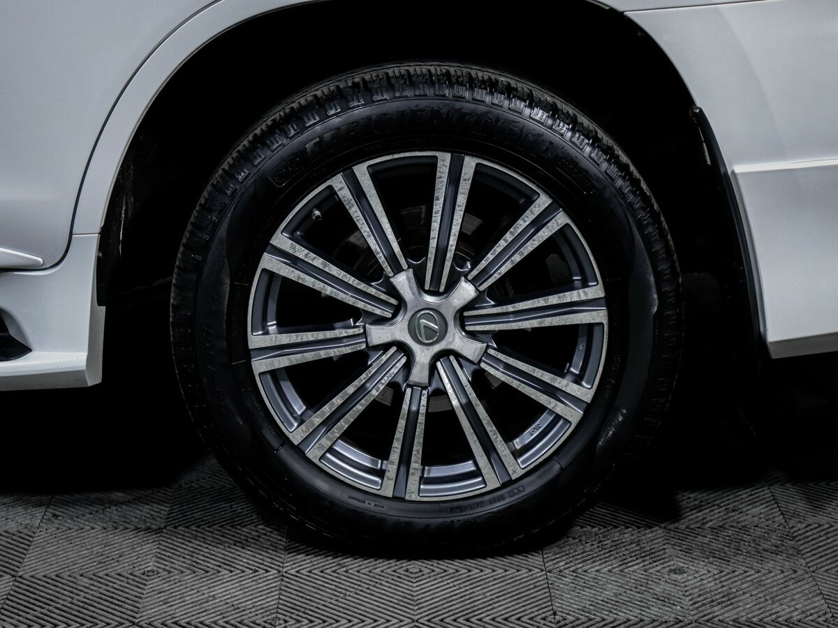 Lexus LX 450d III Рестайлинг 2, 2015 Фото №14