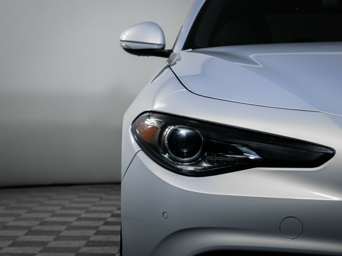 Alfa Romeo Giulia II (952) Рестайлинг, 2021 Фото №15