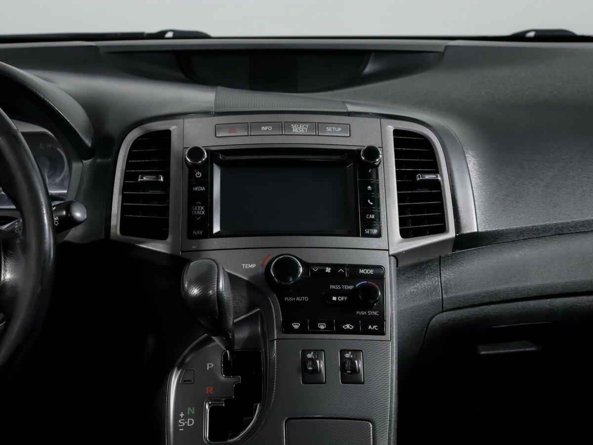 Toyota Venza I Рестайлинг, 2014 Фото №13