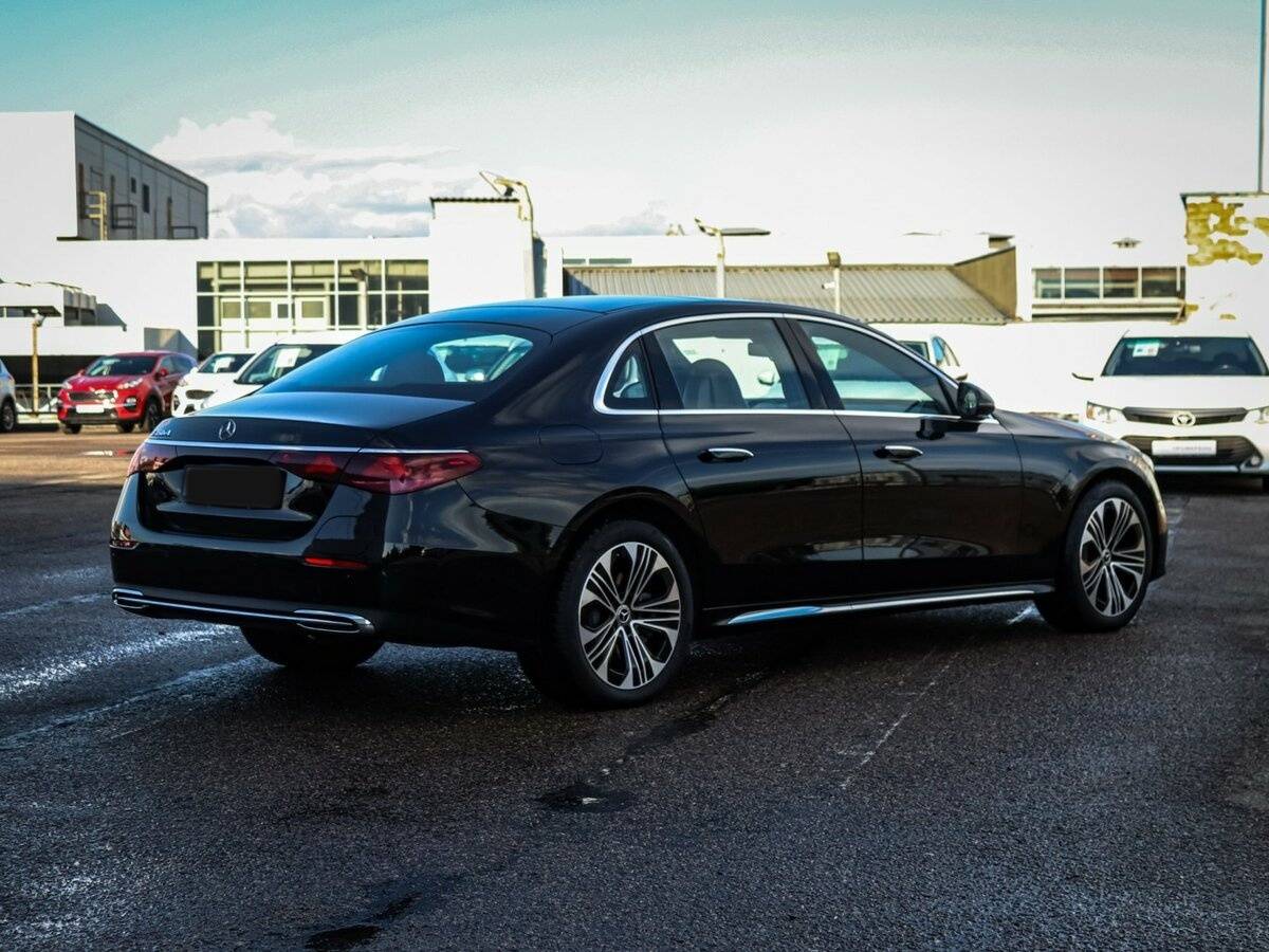 Mercedes-Benz E-Класс 300 e VI (W214, S214), 2024 - 6 559 км. | Фото №5
