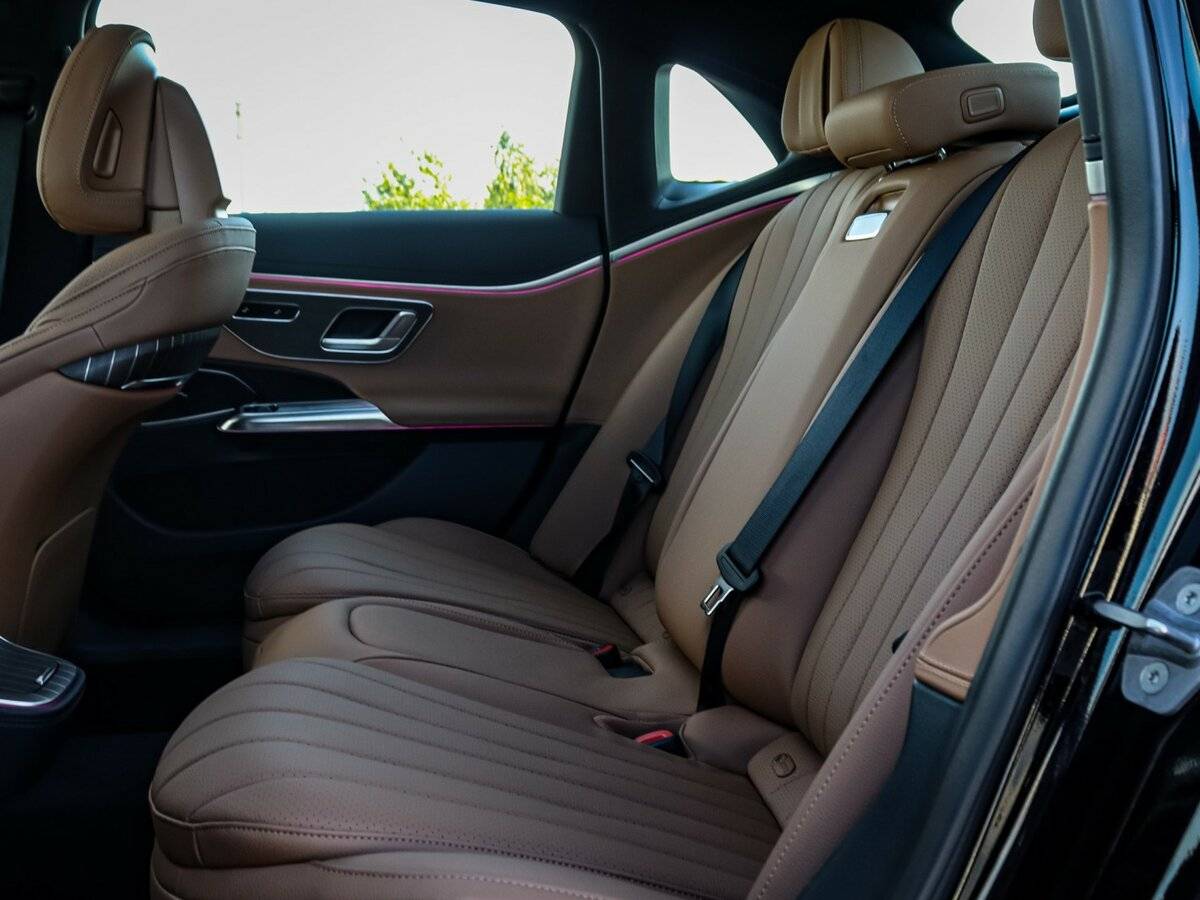 Mercedes-Benz E-Класс 300 e VI (W214, S214), 2024 Фото №13