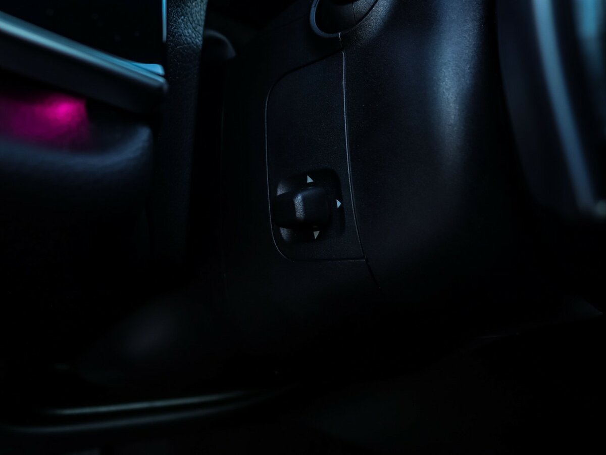 Mercedes-Benz E-Класс 300 e VI (W214, S214), 2024 Фото №30