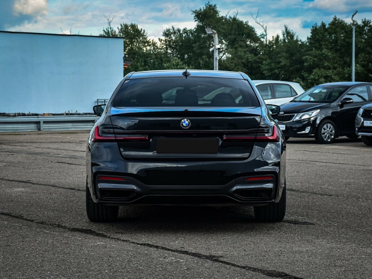 BMW 7 серии 730d xDrive VI (G11/G12) Рестайлинг, 2020 - 90 858 км. | Фото №6