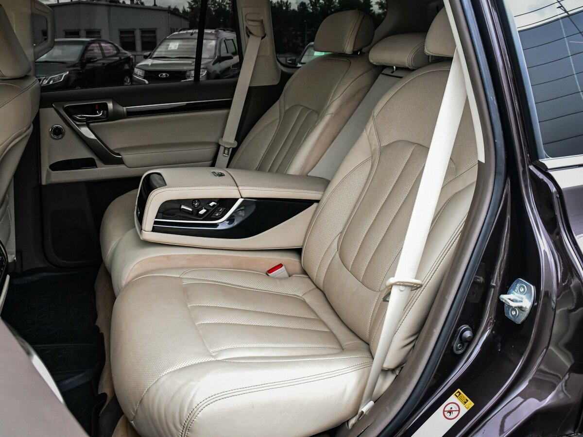 Lexus GX 460 II Рестайлинг, 2018 Фото №13