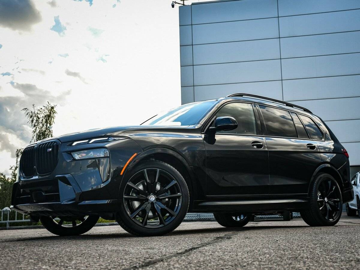 BMW X7 M60i I (G07) Рестайлинг, 2022 Фото №34
