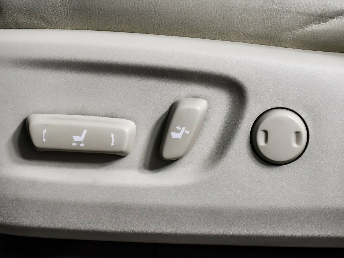 Lexus GX 460 II, 2011 Фото №17