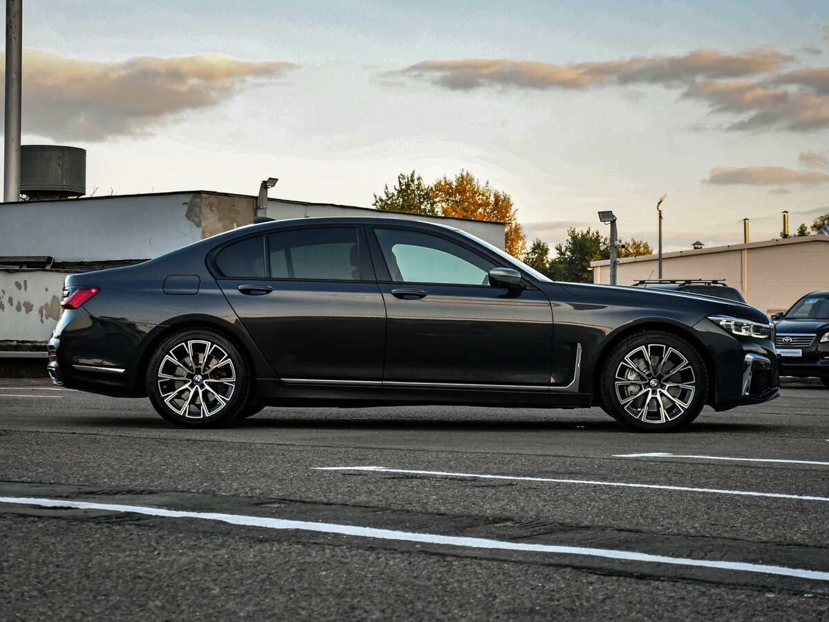 BMW 7 серии 750d xDrive VI (G11/G12) Рестайлинг, 2019 Фото №4