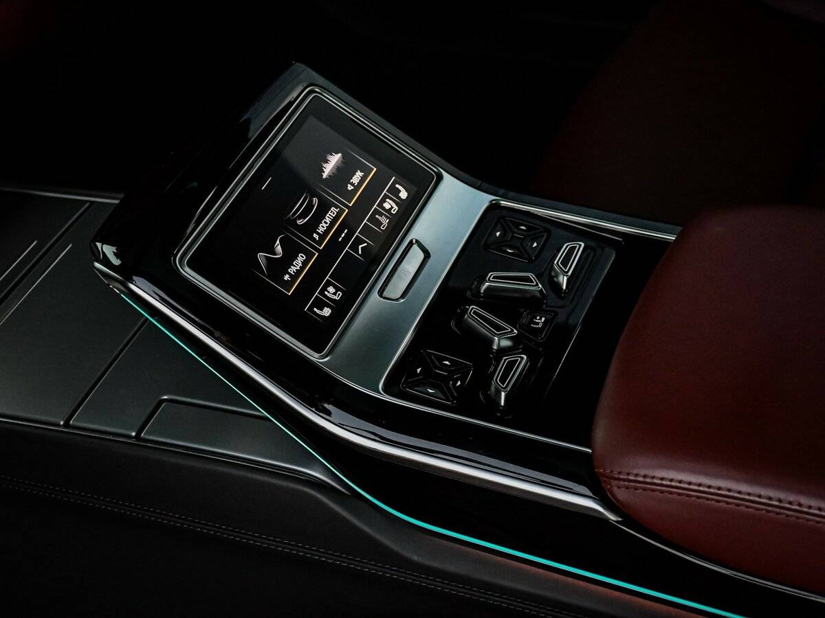 Audi S8 Long IV (D5), 2020 Фото №16