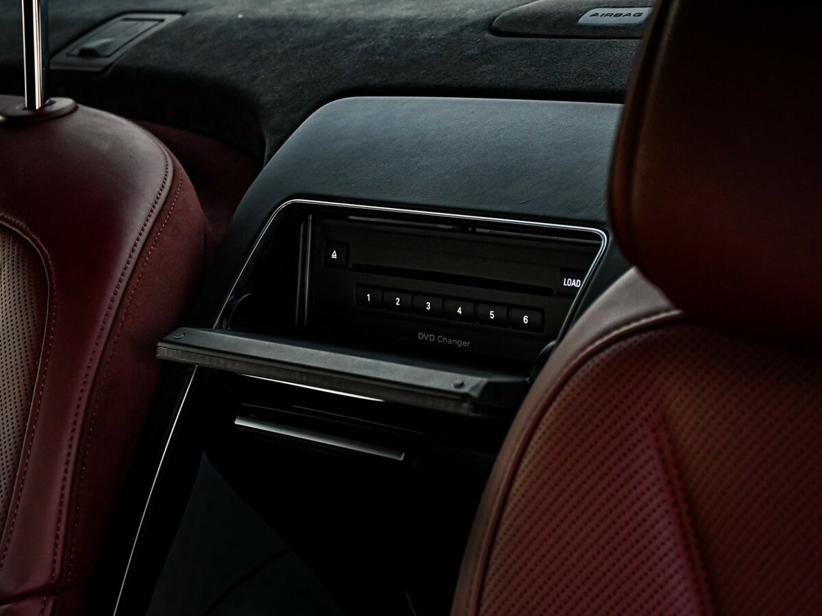 Audi S8 Long IV (D5), 2020 Фото №19