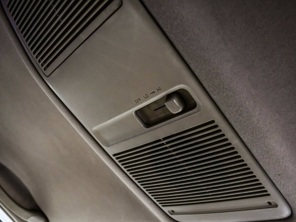 Toyota Mark II IX (X110), 2001 Фото №13