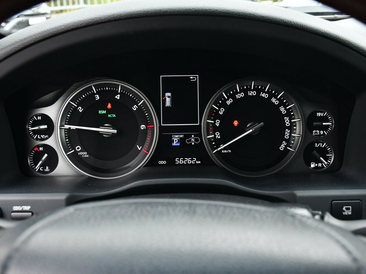 Toyota Land Cruiser 200 Series Рестайлинг 2, 2017 Фото №10