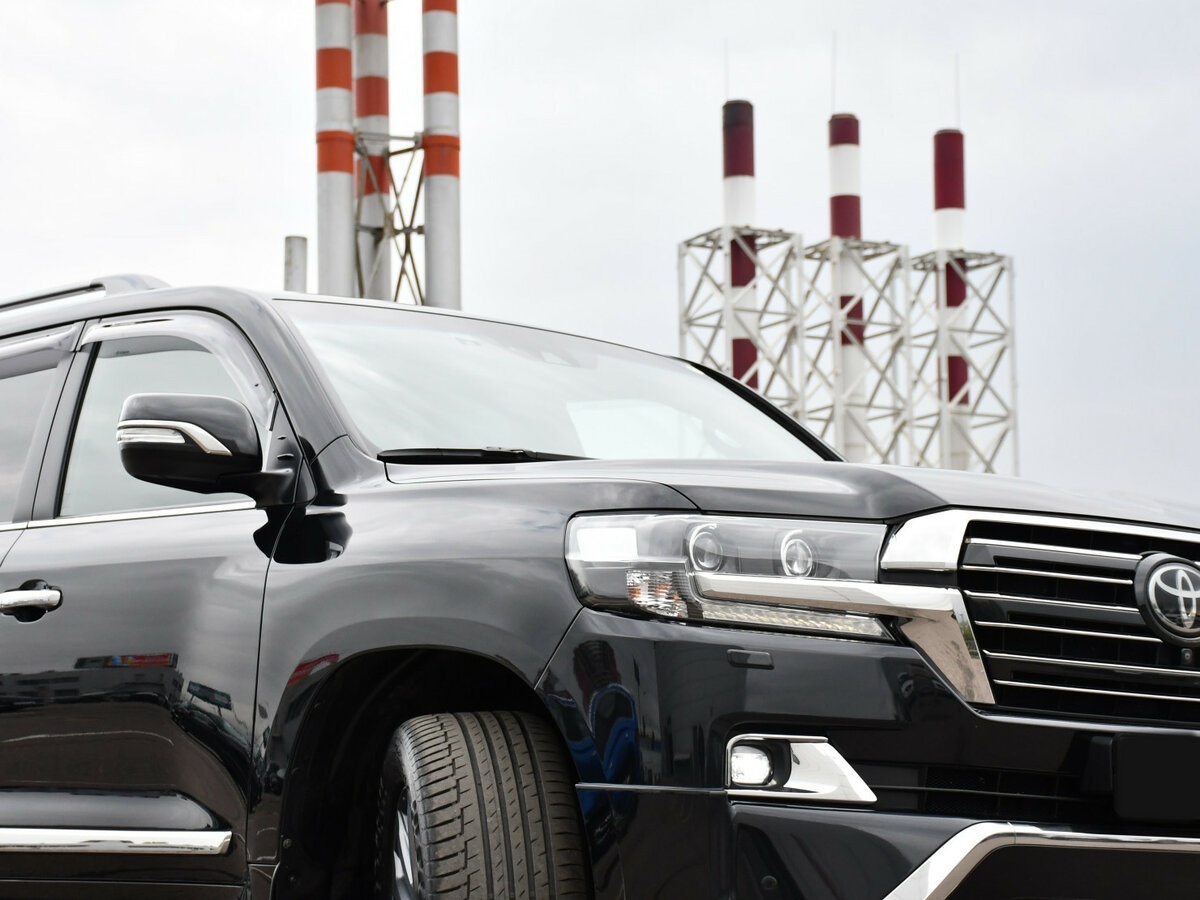 Toyota Land Cruiser 200 Series Рестайлинг 2, 2017 Фото №34