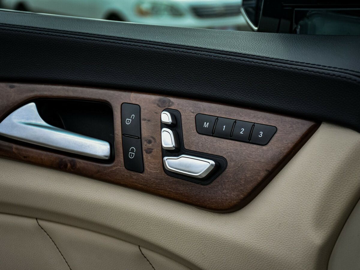 Mercedes-Benz CLS 350 BlueTEC II (C218) Рестайлинг, 2016 Фото №16