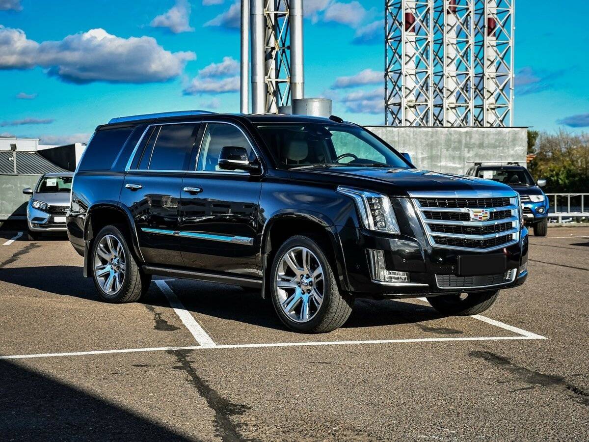 Cadillac Escalade IV, 2018 - 98 300 км. | Фото №3
